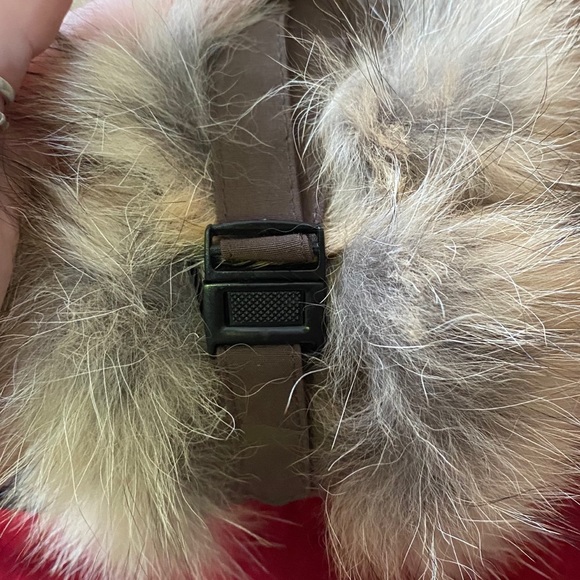 Canada Goose
Fur-Trim 1900 Aviator Hat